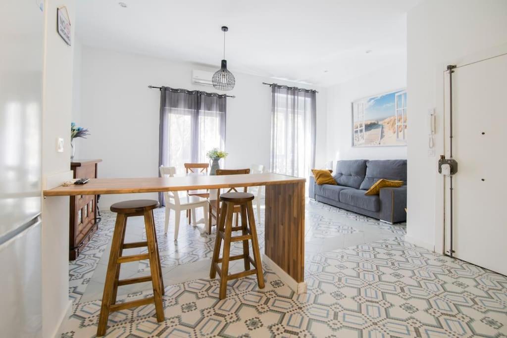 Cozy Flat In City Center Feel The Vibe Selfcheckin 瓦伦西亚 外观 照片