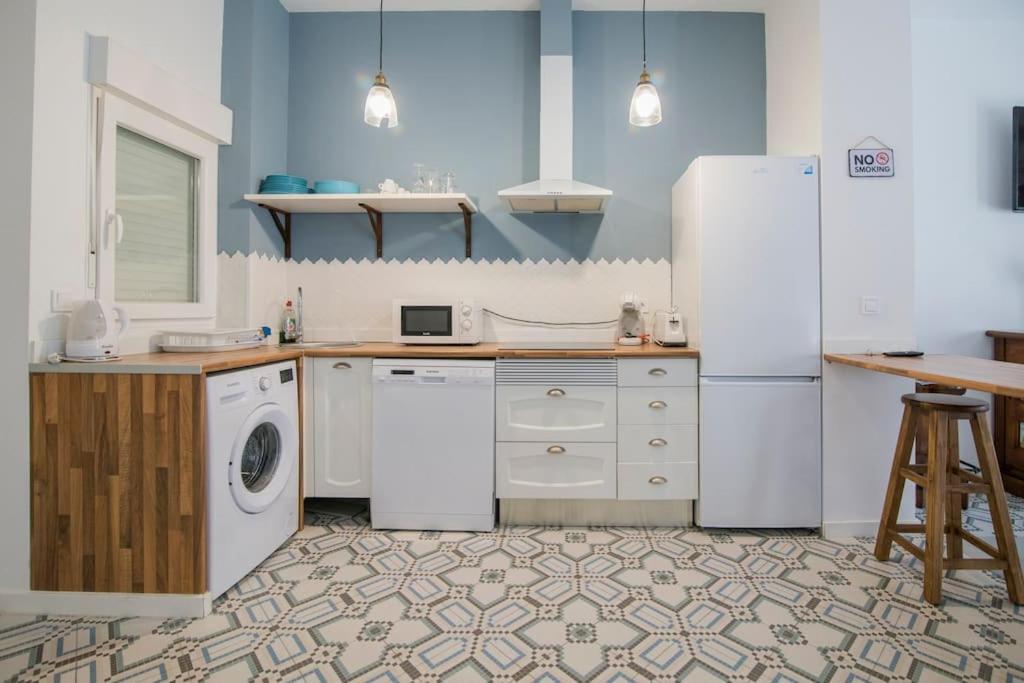 Cozy Flat In City Center Feel The Vibe Selfcheckin 瓦伦西亚 外观 照片