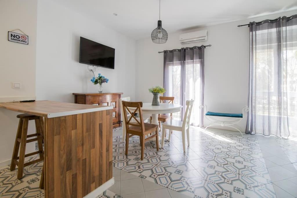 Cozy Flat In City Center Feel The Vibe Selfcheckin 瓦伦西亚 外观 照片