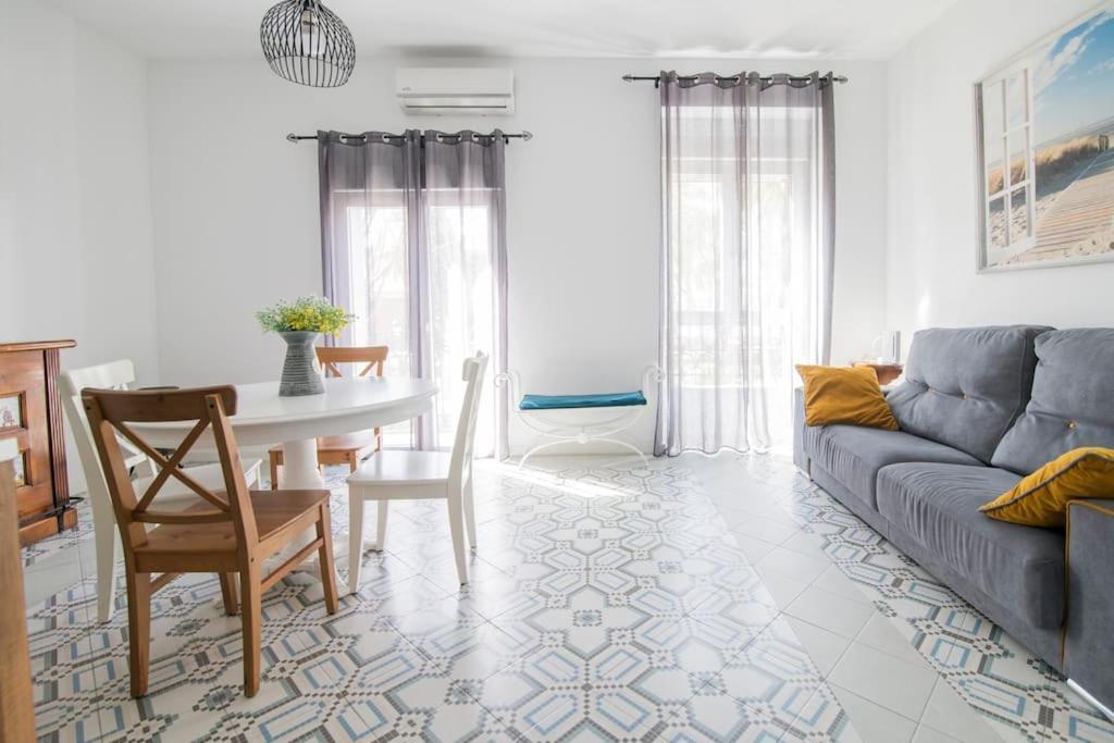 Cozy Flat In City Center Feel The Vibe Selfcheckin 瓦伦西亚 外观 照片